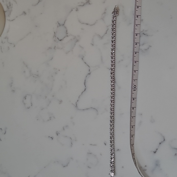 Diamonique Tennis Bracelet - Picture 4 of 7